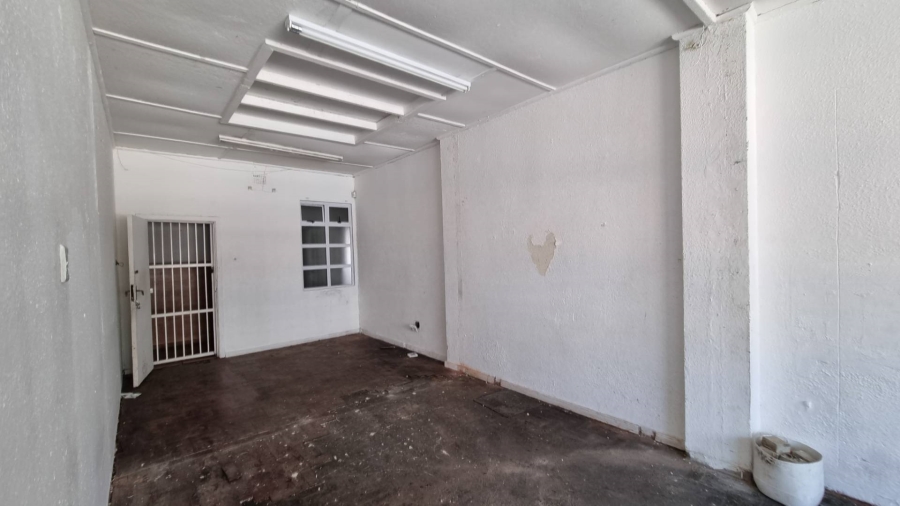 Commercial Property for Sale in Woodstock Western Cape
